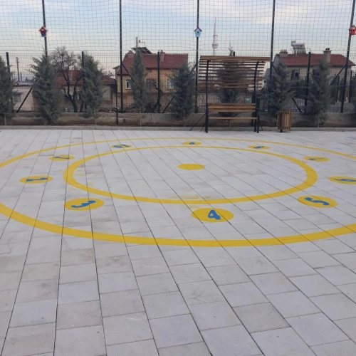 Okul Bahçesi ve Oyun Alanları Çizgi Uygulamaları