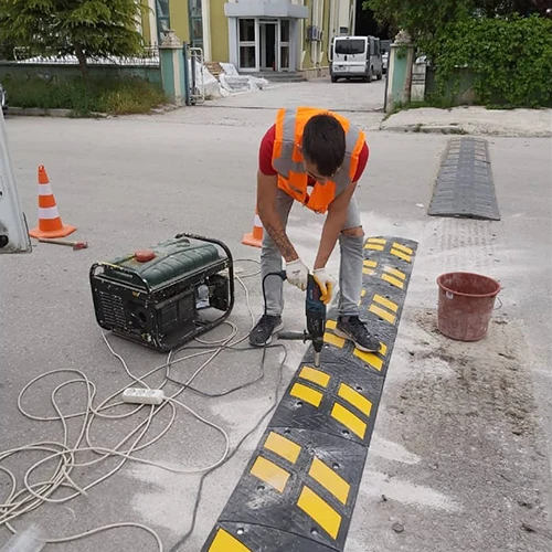Trafik Malzemesi Montaj Hizmeti