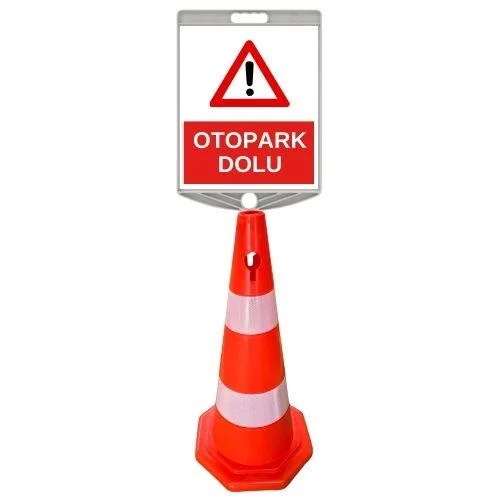 Otopark Dolu Uyarı Levhalı Duba blank